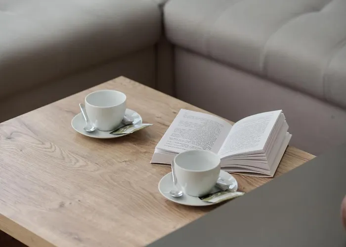 Lokum Vena With Terrace & Parking By Renters Vratislav