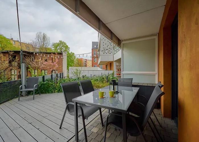 Lokum Vena With Terrace & Parking By Renters Vratislav