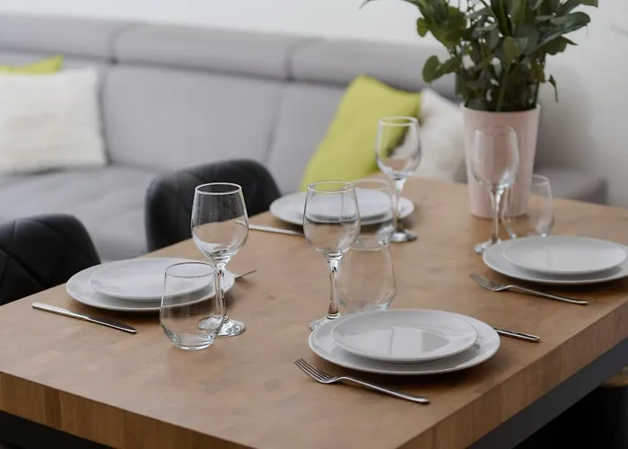 Lokum Vena With Terrace & Parking By Renters * Vratislav