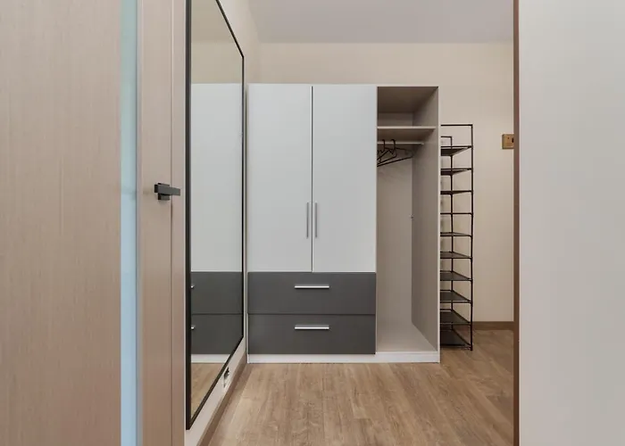 Lokum Vena With Terrace & Parking By Renters Apartmán